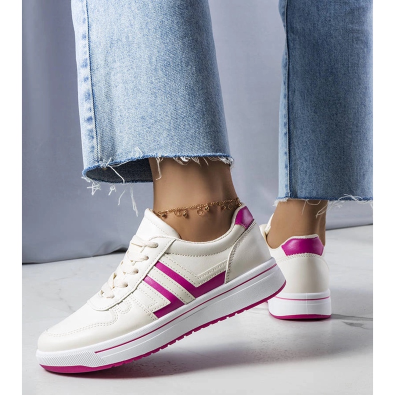 Krem tenisice s ružičastim umetcima iz Olympie bež 1