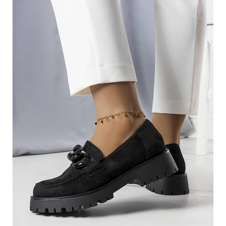 Crni gospodari okićeni arpinskim lancem crna 1