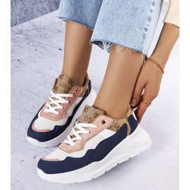 Mornarsko plave tenisice sa zlatnim umetcima iz Lebruna bijela 1