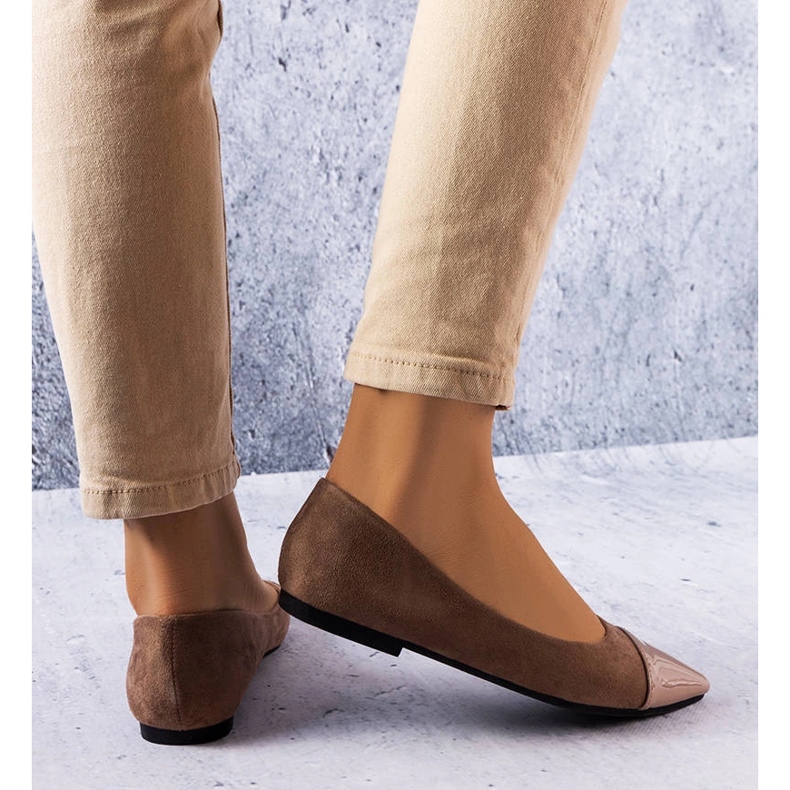 Smeđe lakirane lakirane pločice od Thibaulta bež 1