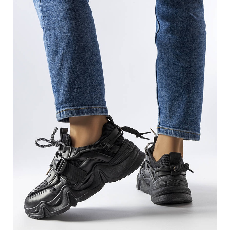 BM Crne glamurozne tenisice iz Desforgesa crno 1