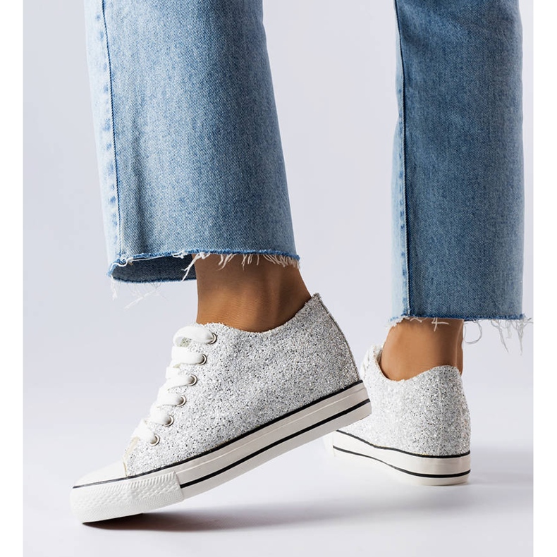 Srebrne niske tenisice na klin iz Garceaua srebro 1