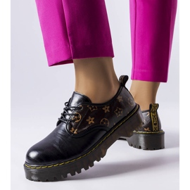 Eugenia crne čizme sa smeđim umetcima crna 1