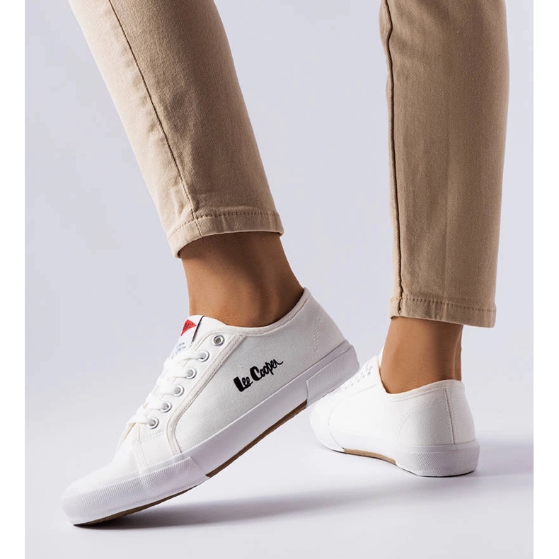 Lee Cooper LCW-23-44-1648L bijele tenisice bijela 1