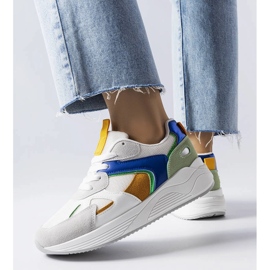 Bijele tenisice izrađene od miješanih materijala iz Riela bijela 1