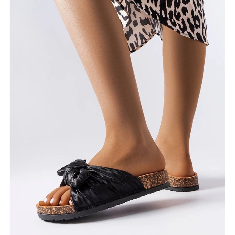 Crne natikače s mašnom iz Duplantyja crna 1