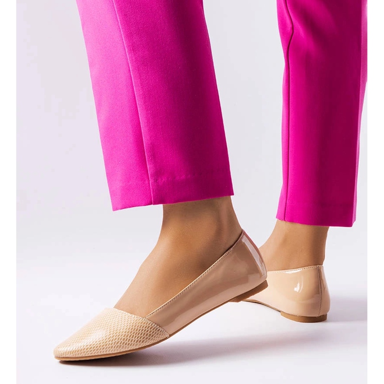 Bež elegantne balerinke iz Riela 1