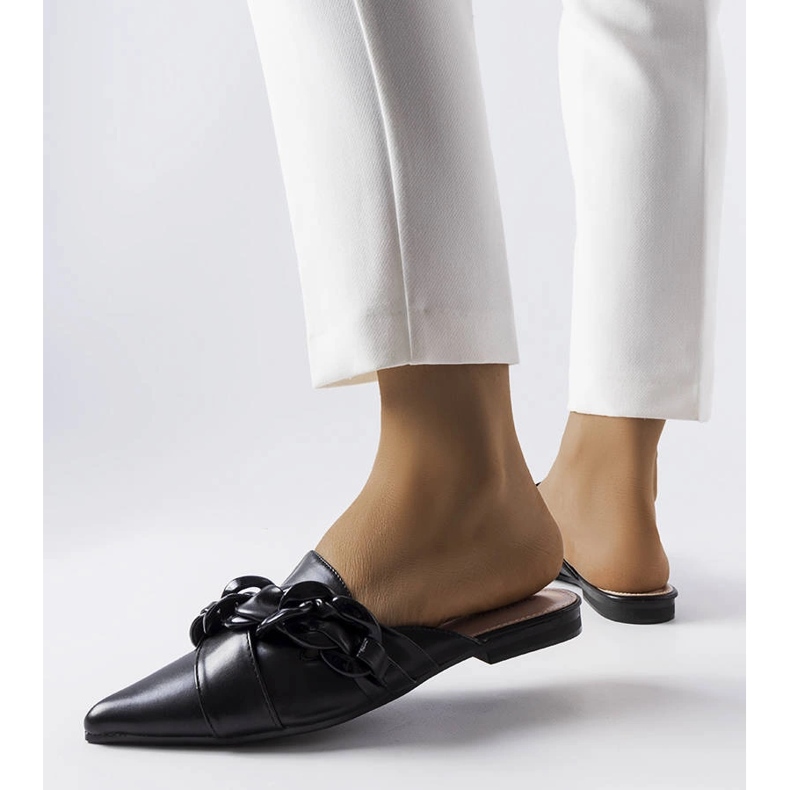 Crne elegantne sandale s lancem iz Patenaude crno 2