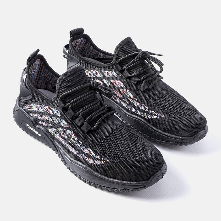 Crne muške tenisice marke James crna 1