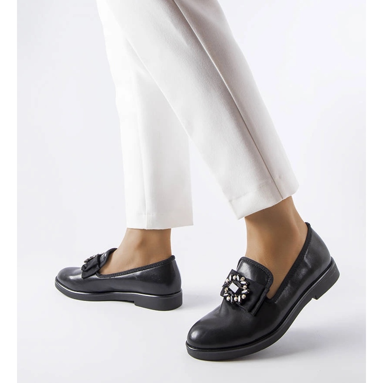 Crne brogice s Béland aplikacijom crno 1