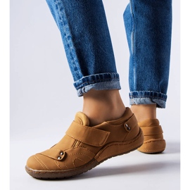 Caramel cipele na vezanje iz Cinisella smeđa 1