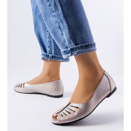 Srebrne metalik balerinke s izrezima iz Fongemieja srebro 1