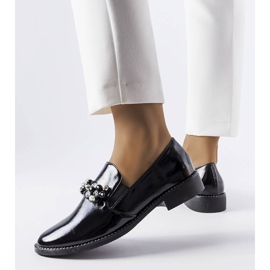 BM Crne lakirane cipele s kristalima iz Bonne crna 1