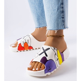 Bijele papuče s gazištem i printom bijela 1