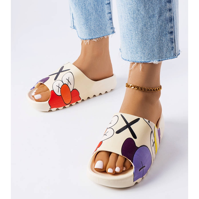 Bež tobogani s gazištem i printom 1