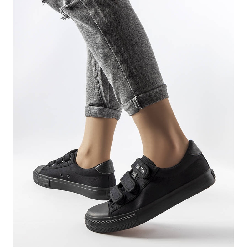 Crne tenisice na čičak Big Star LL274A204 crna 1