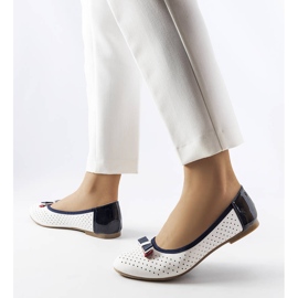 Bijele ažurne balerinke s Tisser mašnom bijela 1