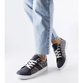 Inna Mornarsko plave tenisice ukrašene monogramom Bolduc plava 1