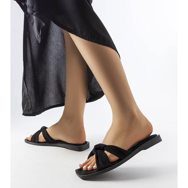 Inna Pride crne papuče od eko antilop kože crno 2