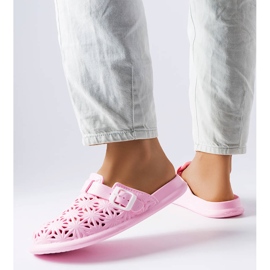 Ružičasti ažurni gumeni tobogani iz Peverella ružičasta 1