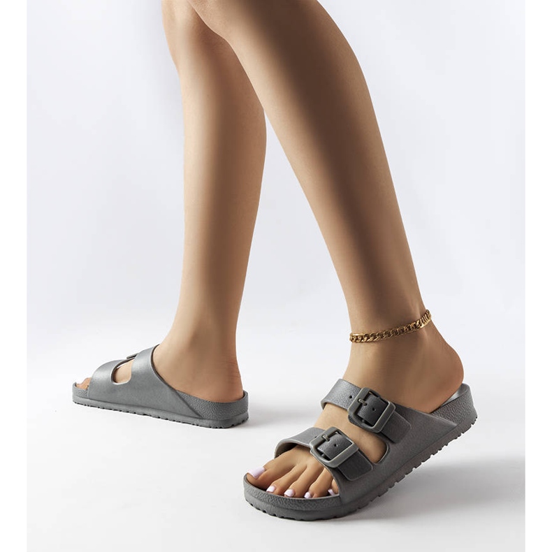 Sive gumene patike s kopčama iz Eugenea siva 2