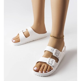 Bijele gumene patike s kopčama iz Eugenea bijela 1