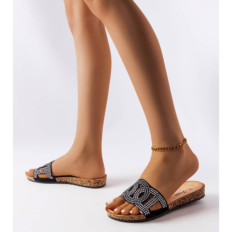 Crne tobogane ukrašene Lagacé mlaznicama crna 2