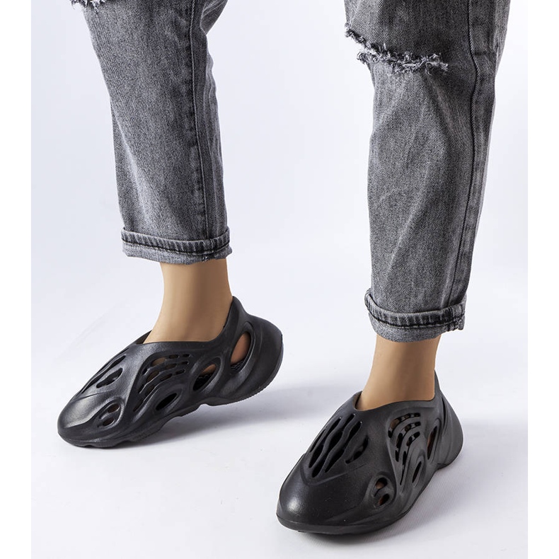 Tobogani od crne pjene Julienne crna 2