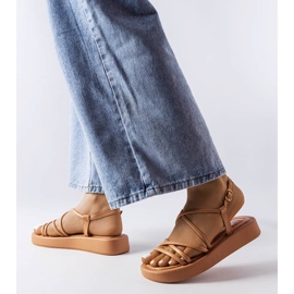 Smeđe sandale s platformom od Brunelle smeđa 1