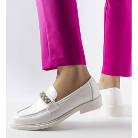 Bijele natikače ukrašene Montreal kamenčićima bijela 1