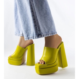 Zelene Mercure sandale na visoku petu zelena 1