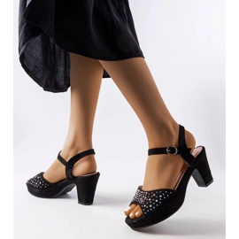 Inna Crne Beltane blok sandale crna 1