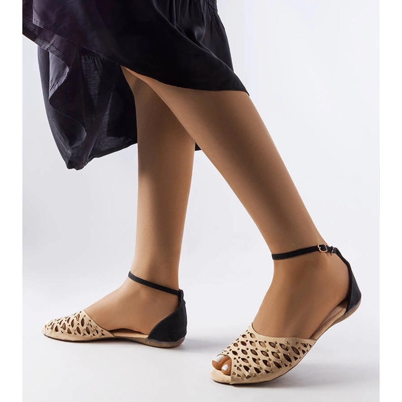 Bež otvorene sandale sa kamenčićima iz Avice 2