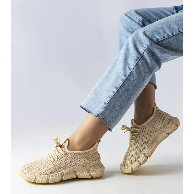 Svijetlo bež sportske tenisice marke Élodie 1