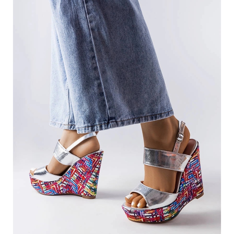 Srebrno ukrašene sandale na klin iz Westtidea srebro 1