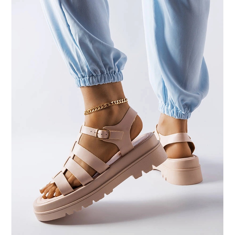 Bež sandale s trak potplatom iz Saidija 2