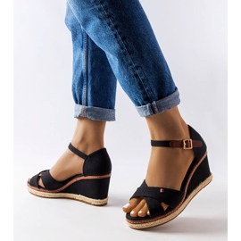 Crne espadrile na klin iz Eleonore crna 1