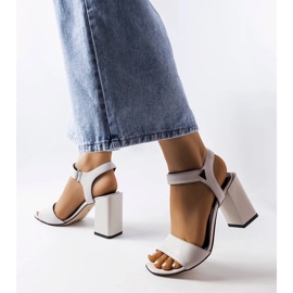 Karino Sive sandale na stup iz Karina siva 1