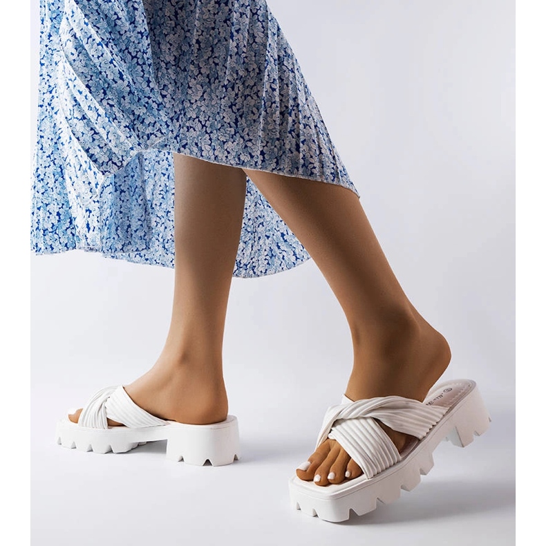 Dubé bijele patike s traktor potplatom bež 2