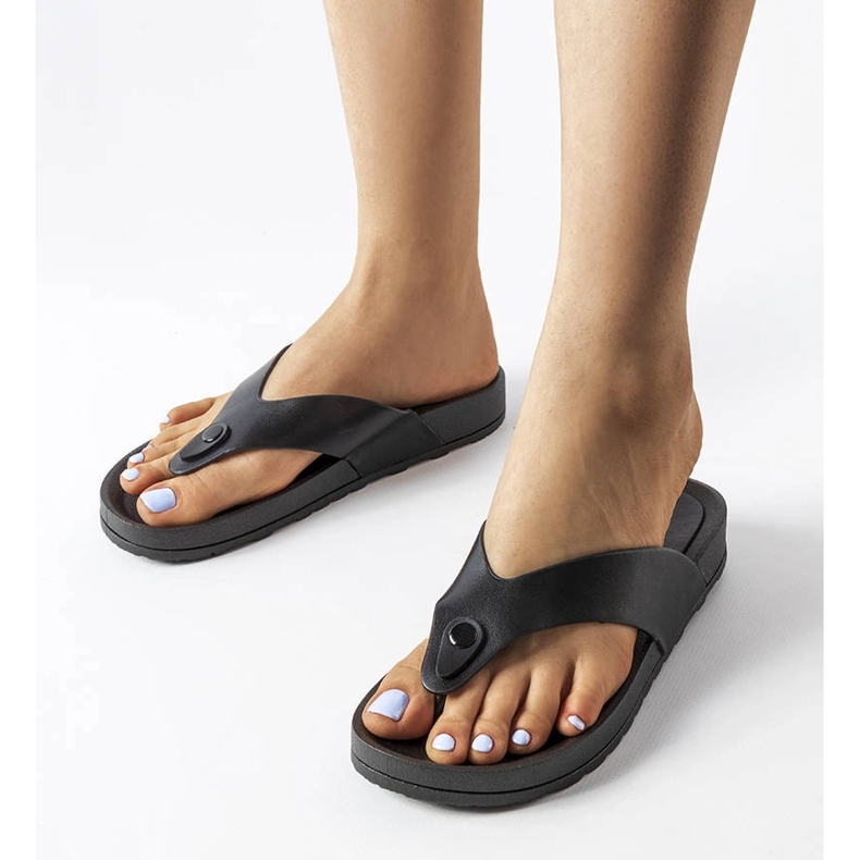 Inna Crne Elide sandale s platformom crno 1