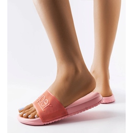 Ružičaste gumene papuče iz Azelia ružičasta 1