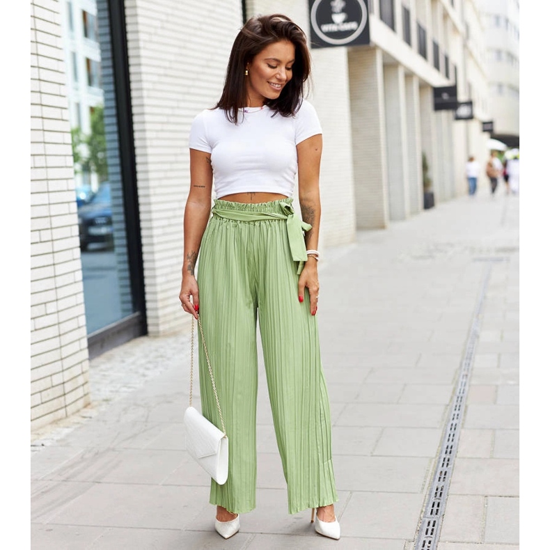 Zlatni tobogan na iglici s Ortensio cirkonima 1