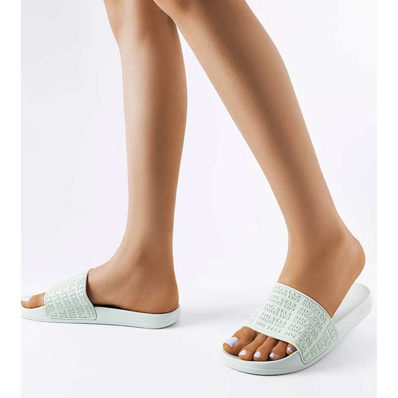 Zelene papuče iz Big Star LL274A150 zelena 2