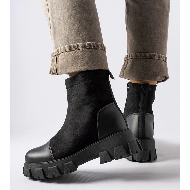 Radni dijelovi od crne eko antilop kože s gazištem Milo B026-17 Black crna 1