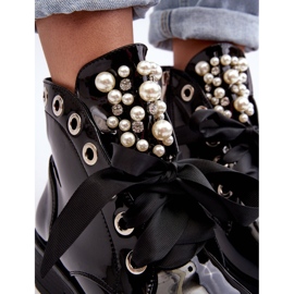 Lakirane ukrašene gležnjače Black Sirdre crna 1