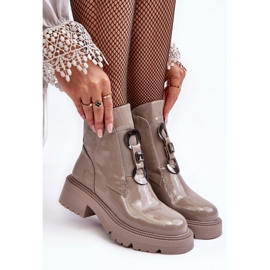 Lakirane ženske čizme s ukrasom bež S.Barski MR870-53 2
