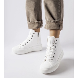 Bijele izolirane tenisice Big Star MM274021 bijela 1