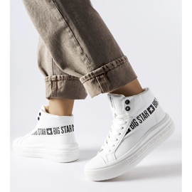 Bijele izolirane tenisice Big Star MM274009 bijela 1