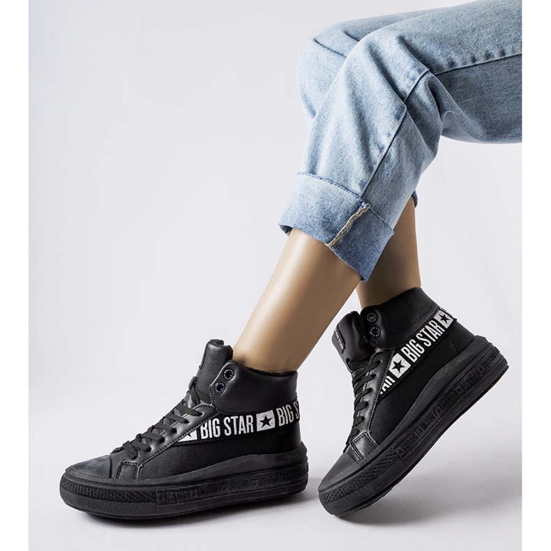 Crne izolirane tenisice Big Star MM274010 crna 1