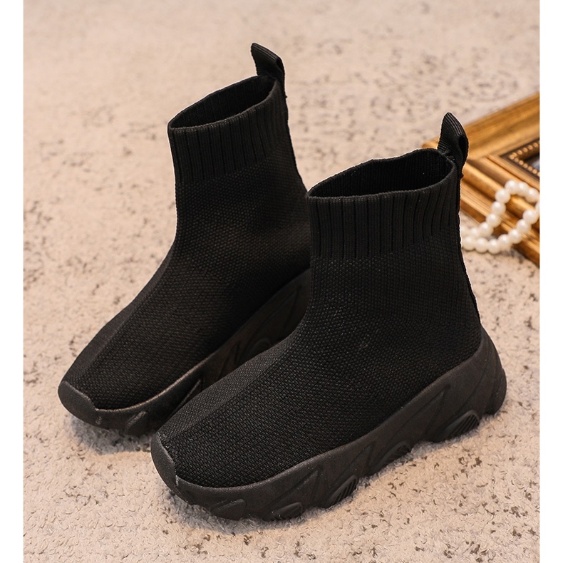 Dječje crne sportske cipele Zaelin crno 1